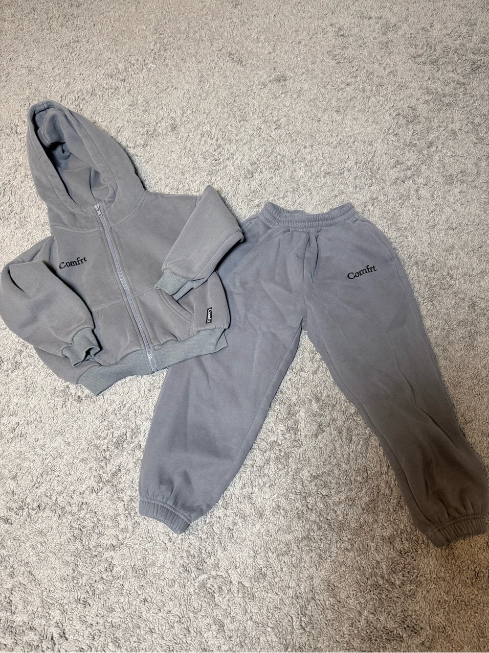 Comfrt kids cloud zip set